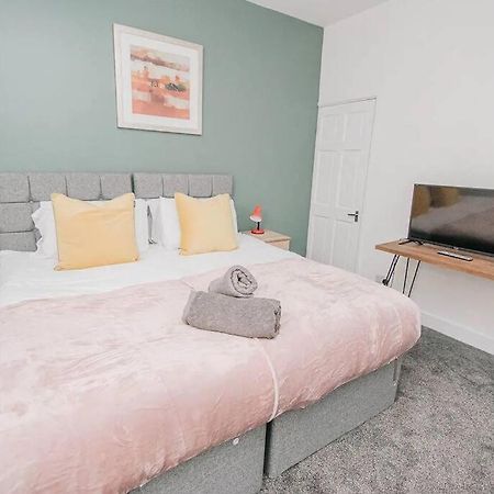 Villa Balby Casa Nr Doncaster Racecourse King Beds Street Parking Extérieur photo
