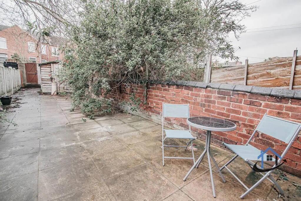 Villa Balby Casa Nr Doncaster Racecourse King Beds Street Parking Extérieur photo