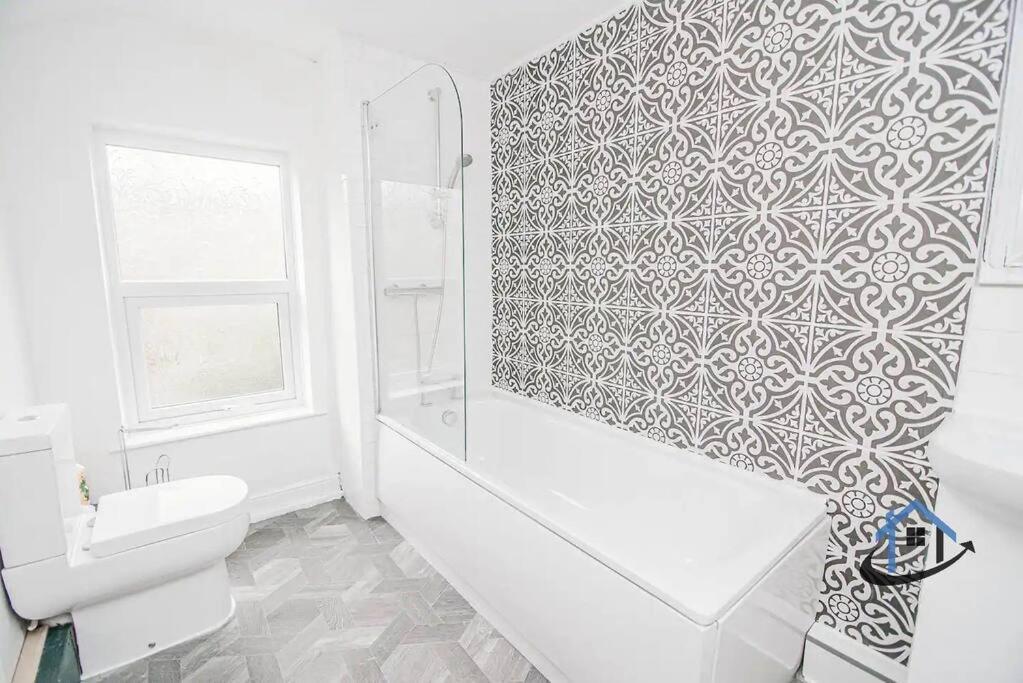 Villa Balby Casa Nr Doncaster Racecourse King Beds Street Parking Extérieur photo